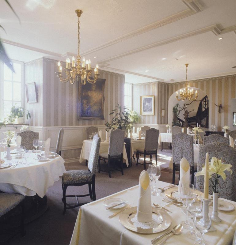 Hotel Kurfuerstliches Amtshaus Dauner Burg 4*