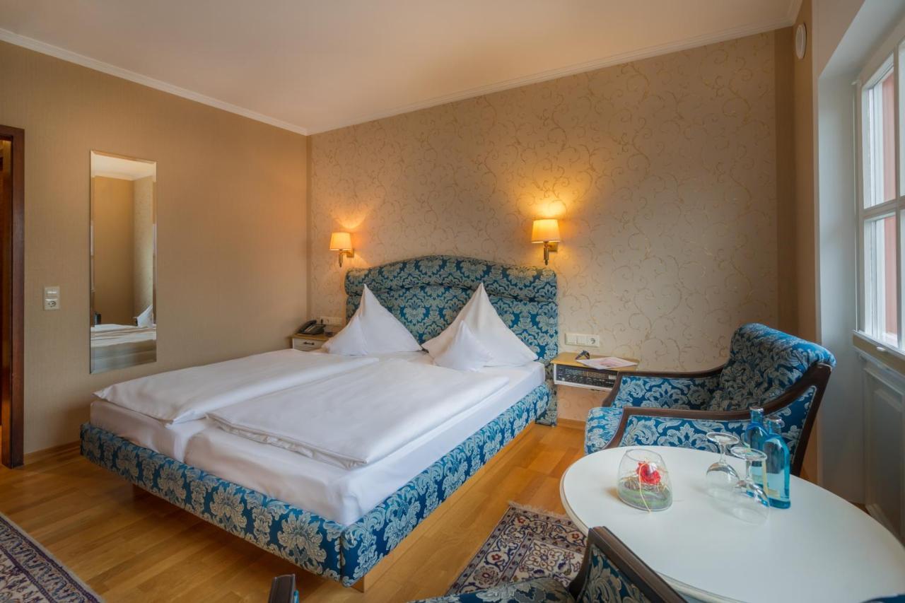 Hotel Schloßhotel Kurfürstliches Amtshaus Dauner Burg Daun