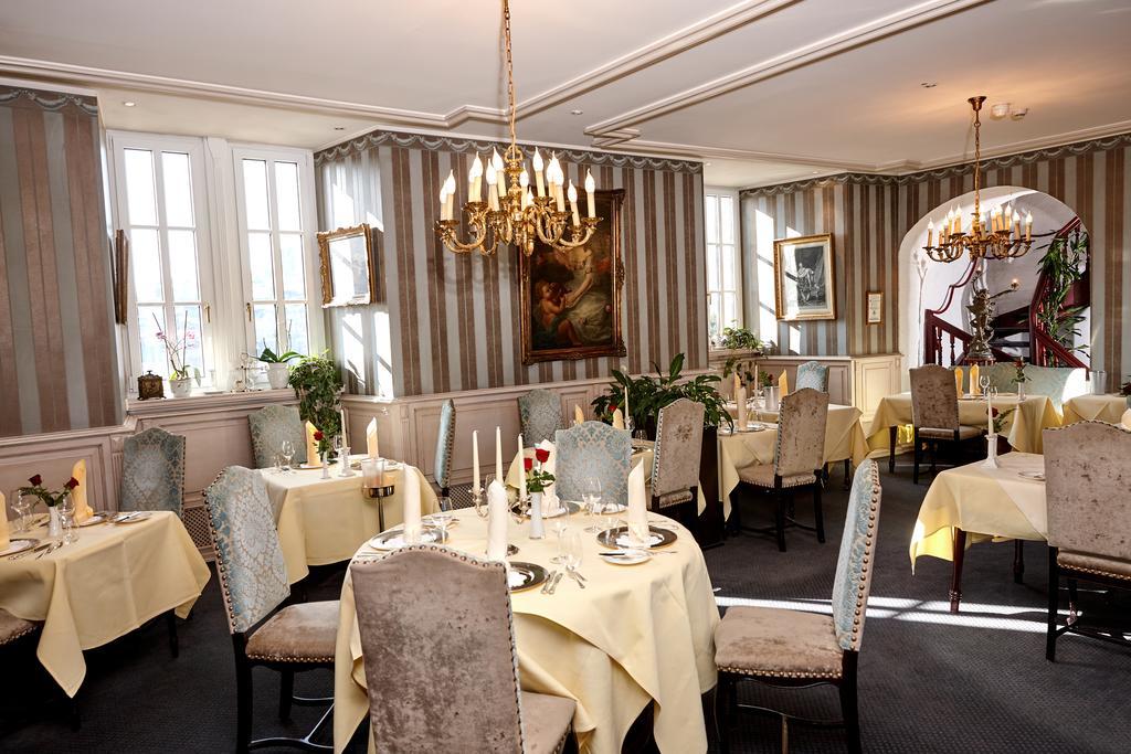 Schloßhotel Kurfürstliches Amtshaus Dauner Burg Hotel 4*