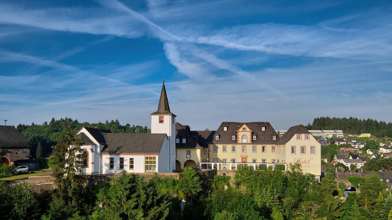 Kurfuerstliches Amtshaus Dauner Burg 4* Daun